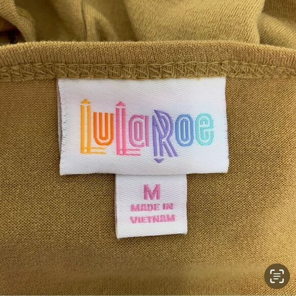 LuLaRoe Golden Yellow Knit Hi-Lo Hem Top Sz M - Picture 4 of 6